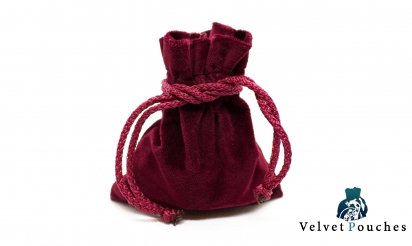 Game Accessories: Velvet and Cotton Gaming Pouch - Red