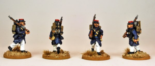 28mm March or Die: Marching Legion in Uncovered Kepi with Backpack (4)